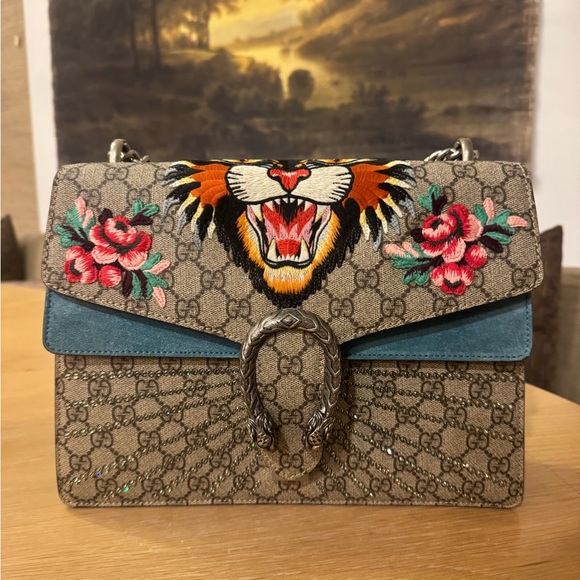 Gucci Handbags - Gucci Dionysus Beige and Blue Embroidered Bag